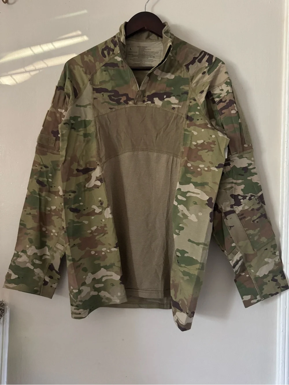 Multicam Combat Shirt with Front Zipper - Picture 1 of 2